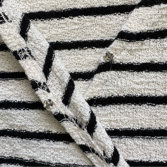 Madewell Texture & Thread Short-Sleeve Wrap Top in Stripe Black White S - Picture 8 of 12